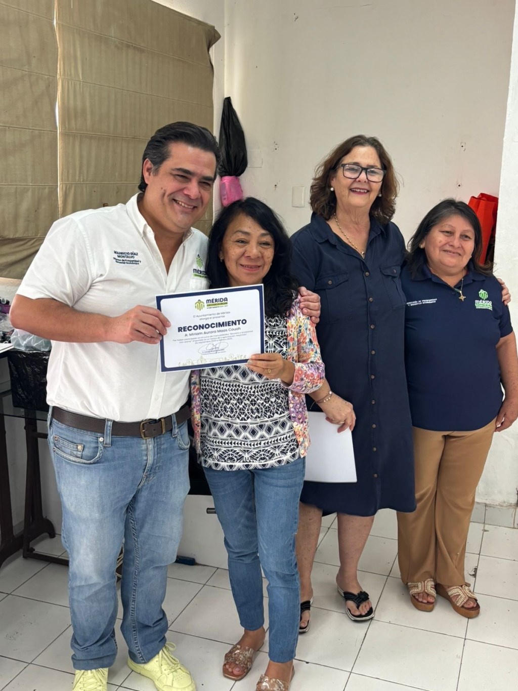 Más de 760 meridanos concluyen cursos de capacitación para impulsar el autoempleo